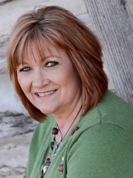 Phyllis O'Neill, Thirty-One Senior Executive Director